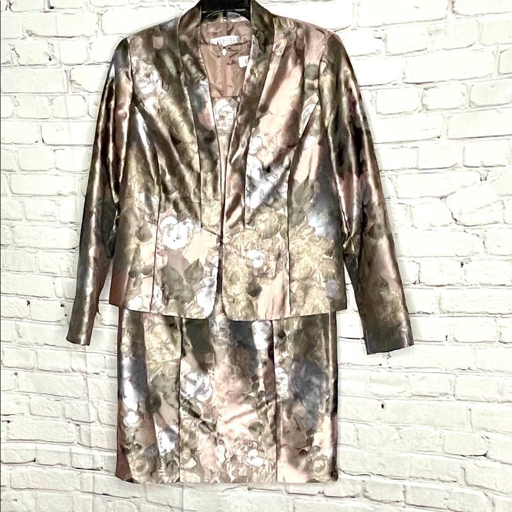 Kasper 2 piece dress and jacket